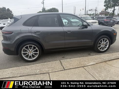 Used 2019 Porsche Cayenne AWD/4WD image 30