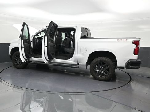 Used 2021 Chevrolet Silverado 1500 LT Trail Boss w/ Convenience Package II AWD/4WD image 34
