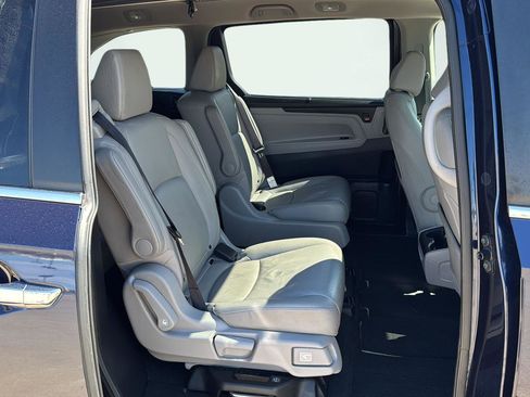 Used 2018 Honda Odyssey EX-L image 28