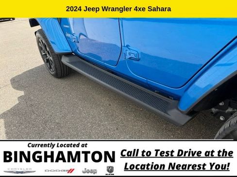 Used 2024 Jeep Wrangler Unlimited Sahara w/ Safety Group AWD/4WD image 8