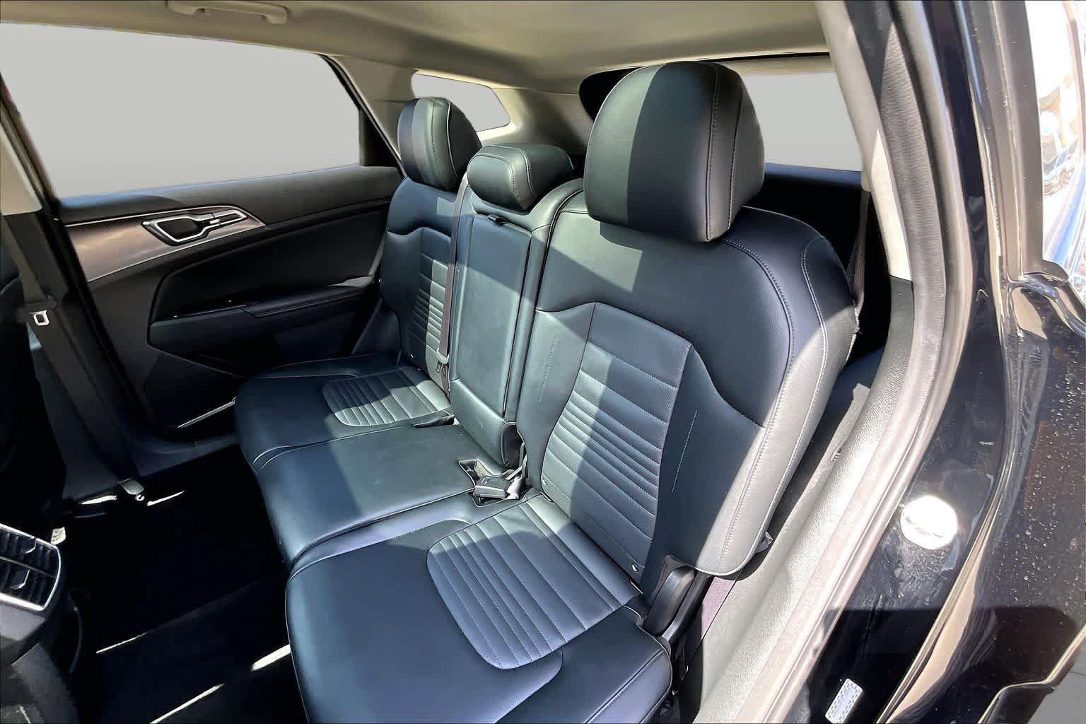 Certified 2023 Kia Sportage SX FWD image 17