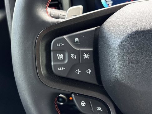 Used 2026 Ford Bronco Raptor AWD/4WD image 16