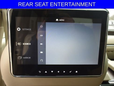 Used 2018 Lincoln Navigator L Reserve w/ Technology Package image 6