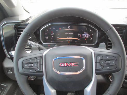 New 2026 GMC Sierra 1500 SLT w/ SLT Premium Package AWD/4WD image 16