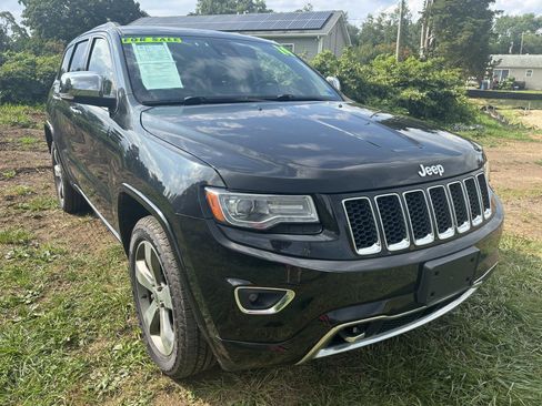 Used 2014 Jeep Grand Cherokee Overland w/ Advanced Technology Group AWD/4WD image 3