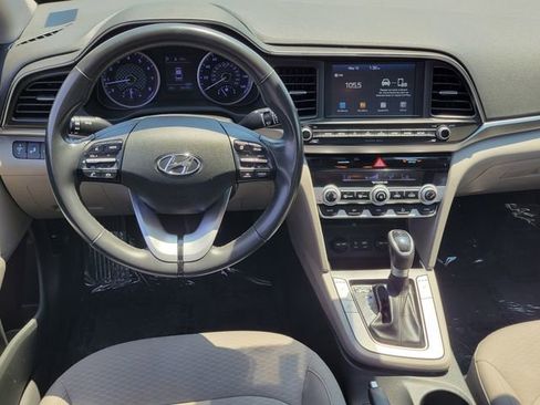 Used 2020 Hyundai Elantra Value Edition FWD image 6