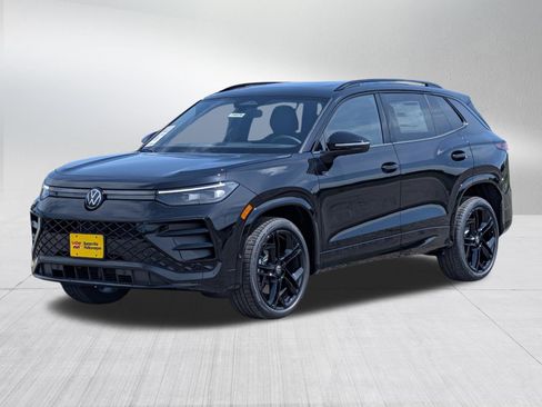 New 2026 Volkswagen Tiguan SE R-Line AWD/4WD image 2