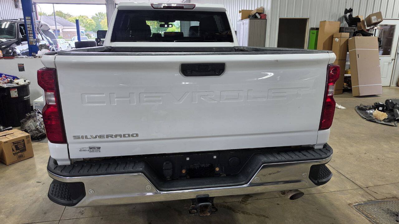 Used 2023 Chevrolet Silverado 2500 W/T w/ WT Convenience Package AWD/4WD image 6