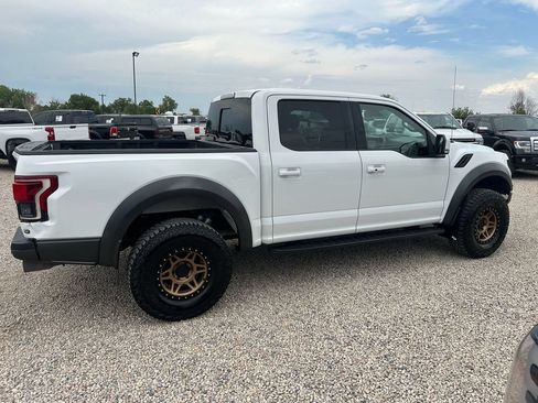 Used 2018 Ford F150 Raptor w/ Equipment Group 802A Luxury AWD/4WD image 11