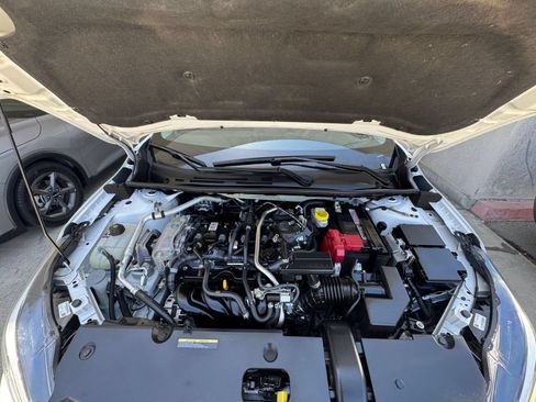 Used 2025 Nissan Sentra SV FWD image 26