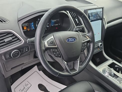 Used 2022 Ford Edge SEL w/ Convenience Package image 14