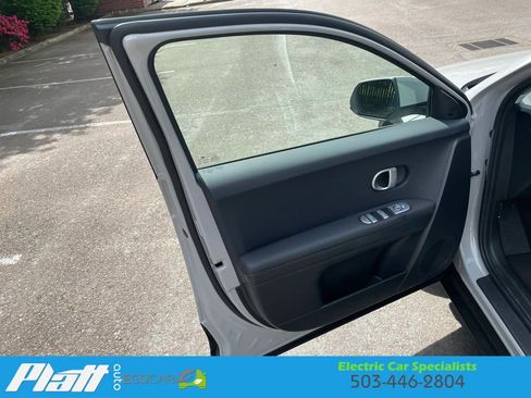 Used 2024 Hyundai Ioniq 5 SEL image 20