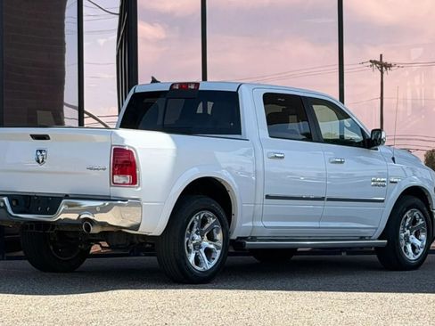 Used 2016 RAM 1500 Laramie w/ Convenience Group AWD/4WD image 16