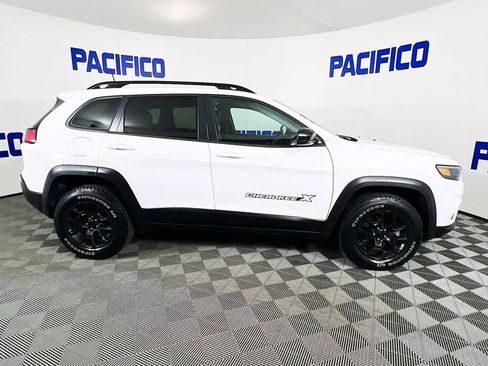 Used 2022 Jeep Cherokee Latitude image 8