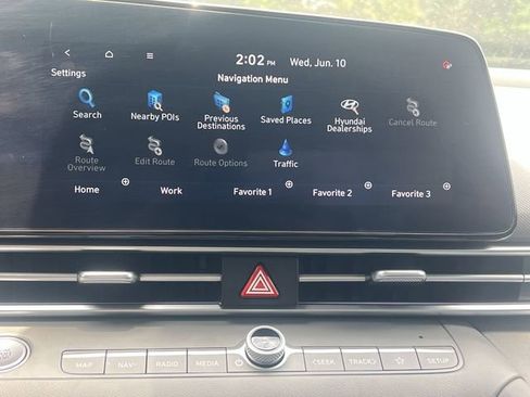 Certified 2025 Hyundai Elantra SEL FWD image 21
