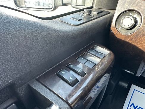 Used 2014 Ford F350 Platinum image 29