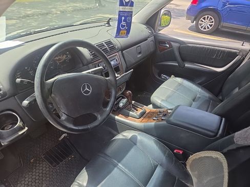Used 2000 Mercedes-Benz ML 430 4MATIC image 13