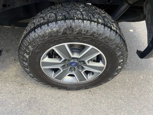 Used 2016 Ford F150 XLT w/ Equipment Group 302A Luxury image 17