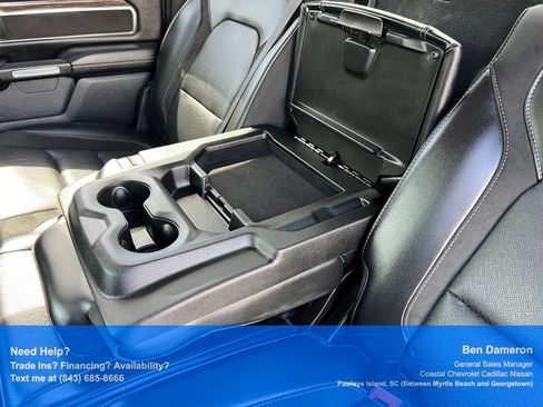 Used 2019 RAM 1500 Laramie AWD/4WD image 21