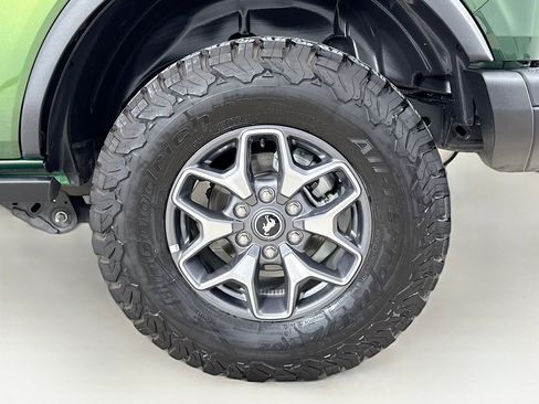 Used 2024 Ford Bronco Badlands image 33