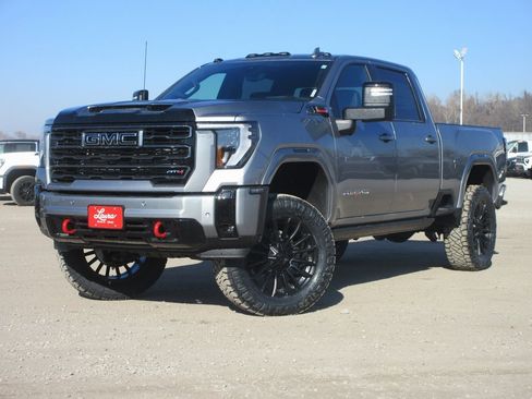 New 2026 GMC Sierra 2500 AT4 w/ AT4 Premium Plus Package image 9