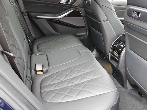 New 2026 BMW X5 xDrive40i w/ Executive Package AWD/4WD image 18