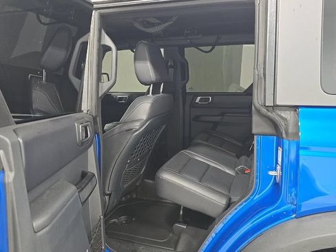 Used 2025 Ford Bronco Badlands AWD/4WD image 12