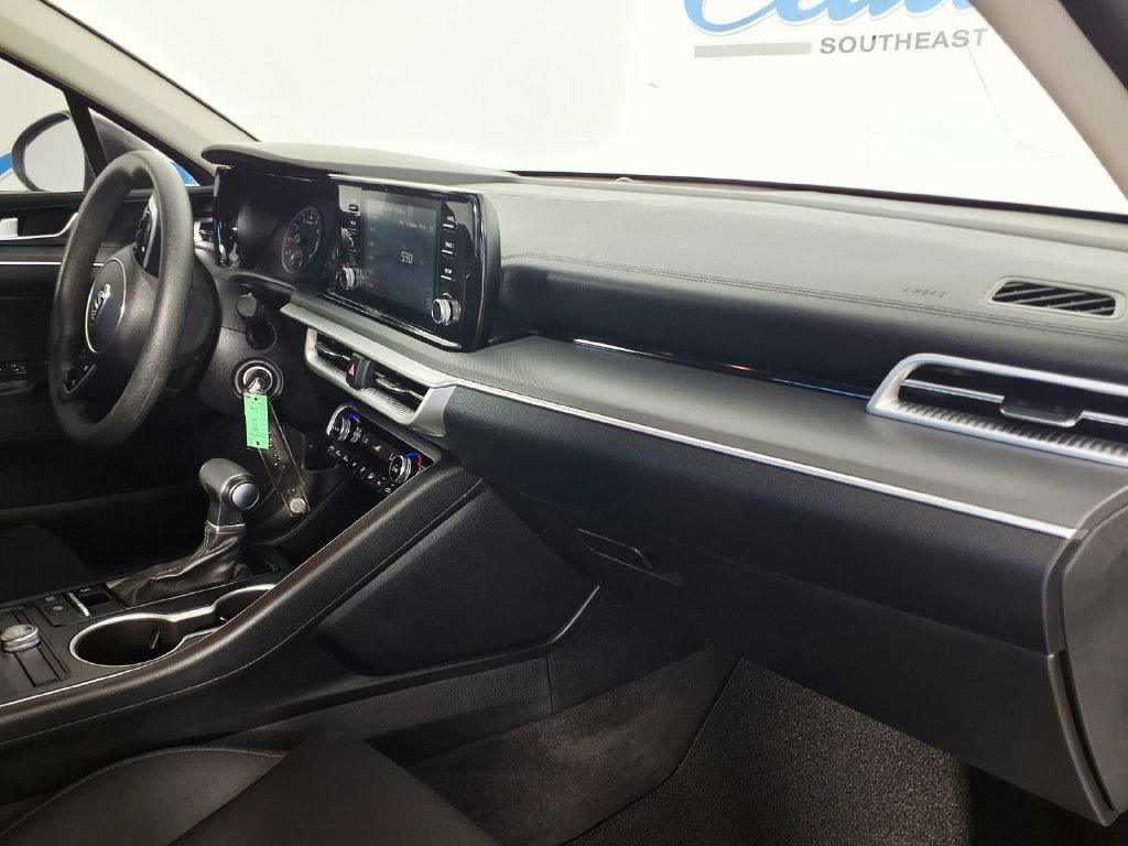 Used 2021 Kia K5 LX FWD image 9