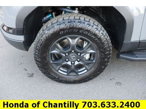 Used 2024 Lexus GX 550 image 30