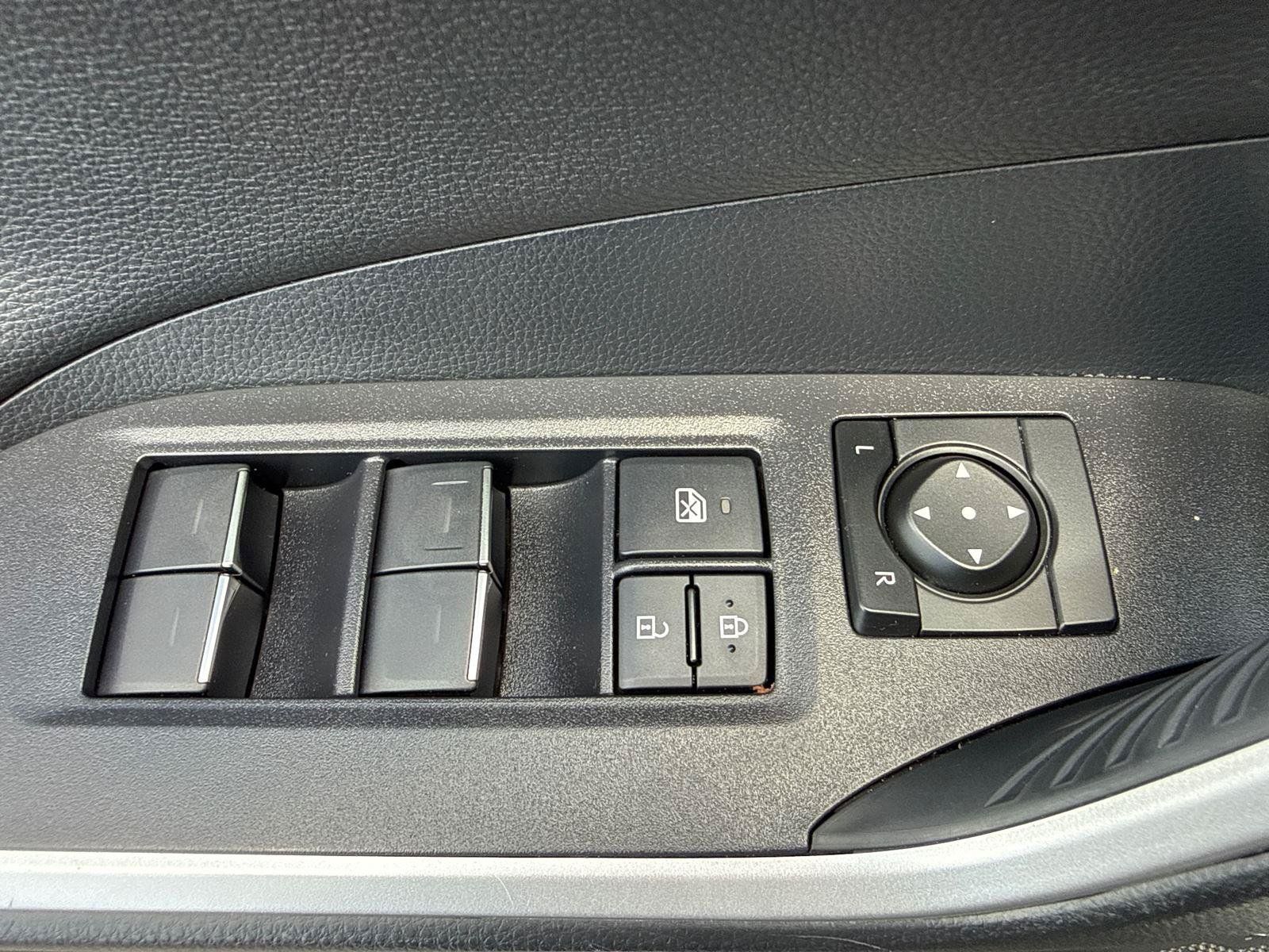 Used 2024 Toyota RAV4 XSE w/ Advanced Technology Package AWD/4WD image 11
