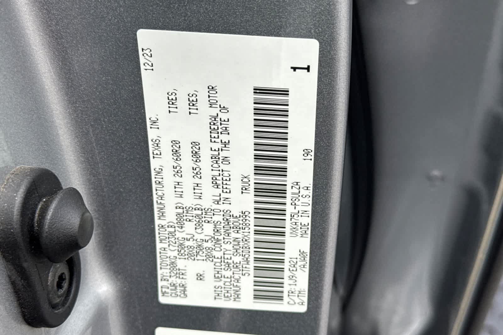 Used 2024 Toyota Tundra Limited w/ TRD Off-Road Package AWD/4WD image 27
