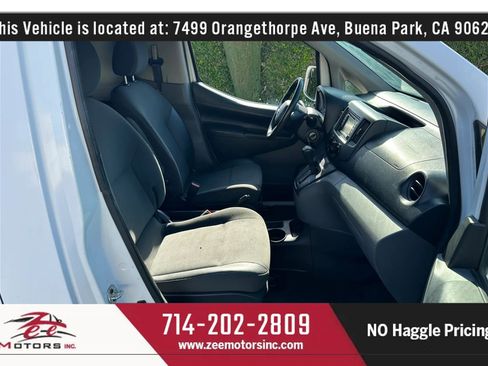 Used 2017 Nissan NV200 SV w/ Technology Package FWD image 30