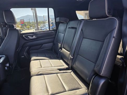 Used 2024 GMC Yukon XL SLT image 20