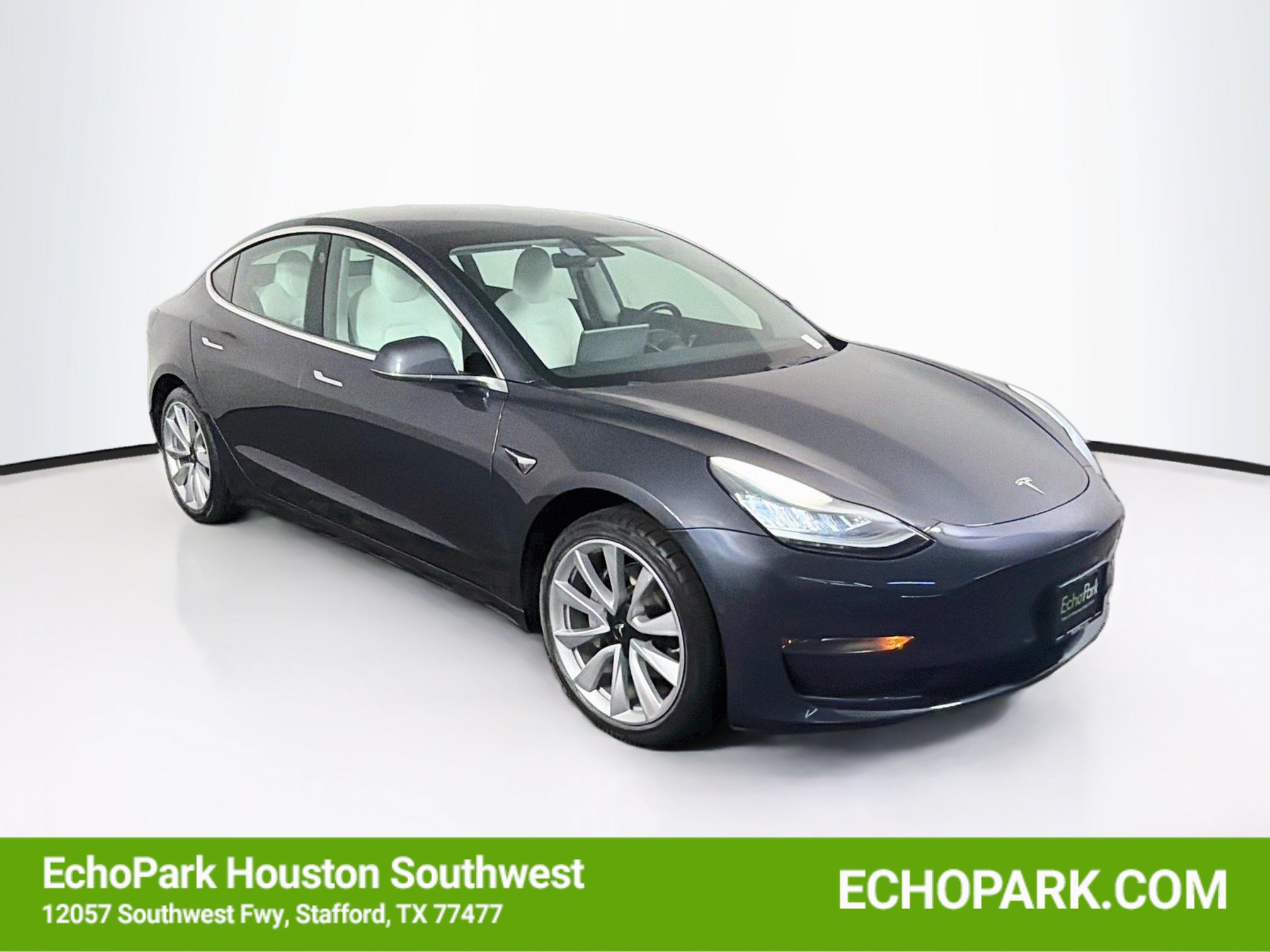 Used 2019 Tesla Model 3 Standard Range Plus RWD image 1