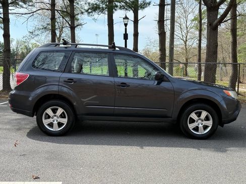 Used 2012 Subaru Forester 2.5X image 4