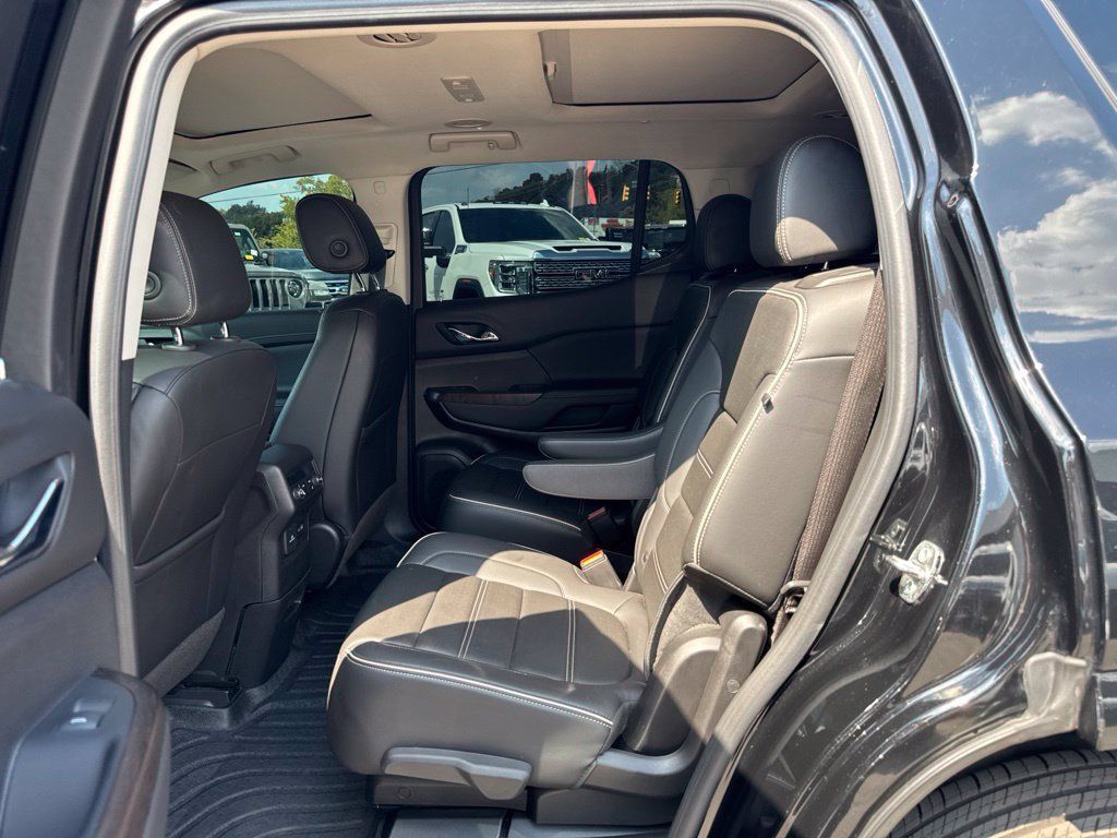 Used 2023 GMC Acadia Denali w/ Black Diamond Edition FWD image 26