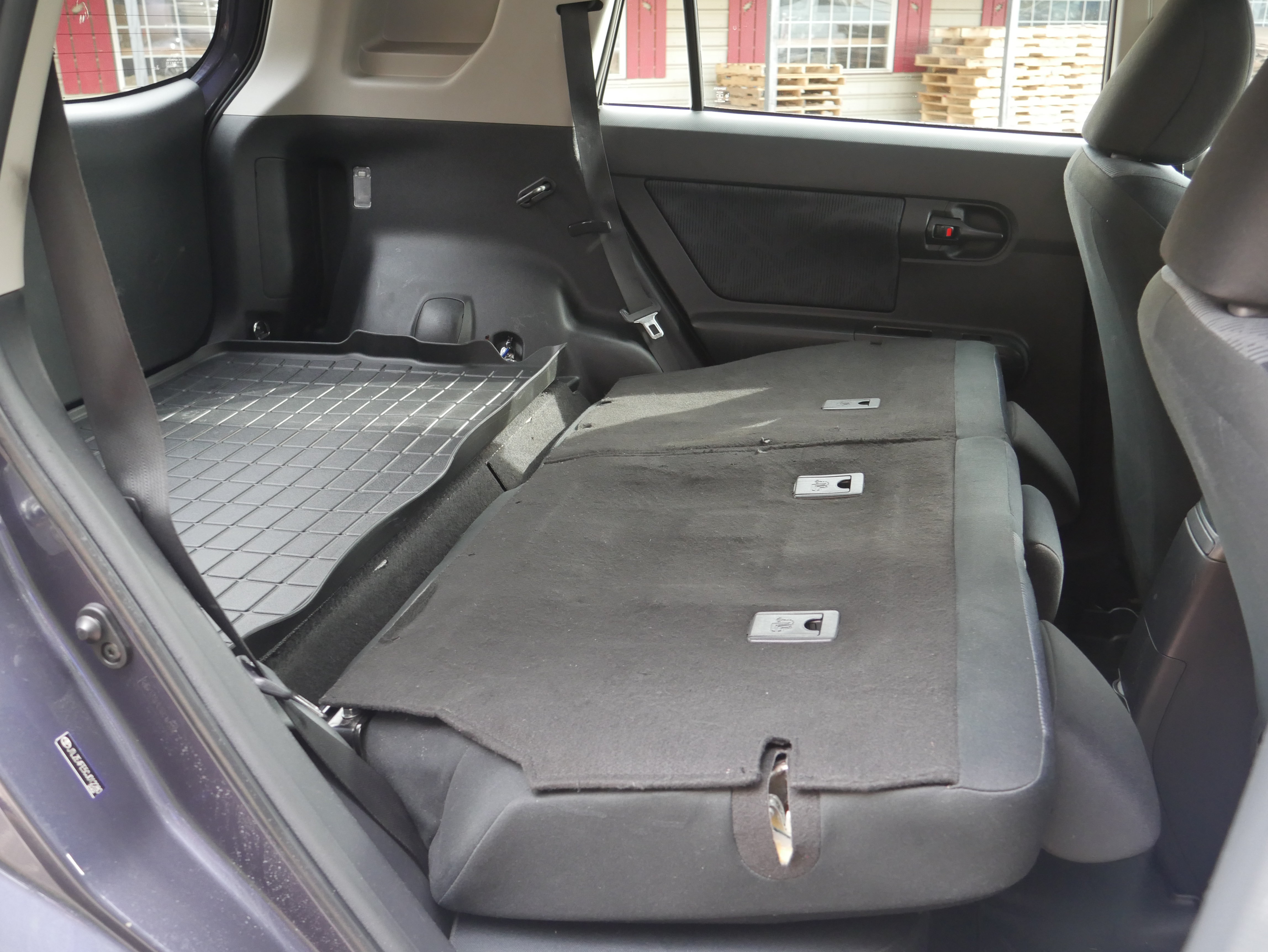 Used 2012 Scion xB FWD image 25