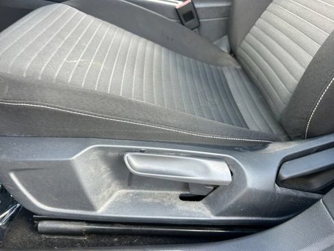 Used 2022 Volkswagen Jetta S FWD image 24