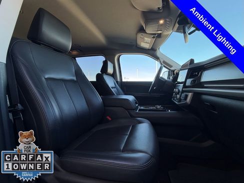 Used 2023 Ford Expedition XLT image 25