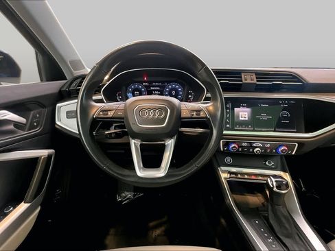 Certified 2024 Audi Q3 2.0T Premium w/ Convenience Package AWD/4WD image 6