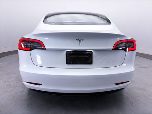 Used 2023 Tesla Model 3 Standard Range RWD image 23