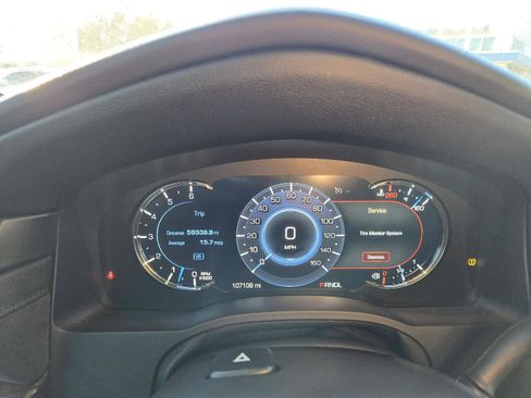 Used 2019 Cadillac Escalade Luxury image 29