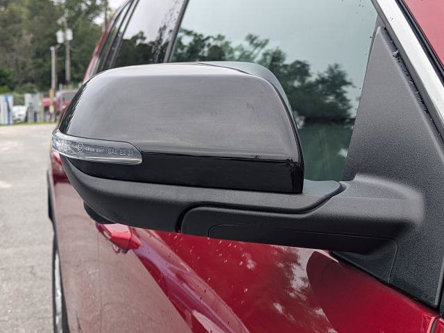 Certified 2026 GMC Acadia Elevation w/ Elevation Premium Package FWD image 12