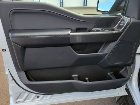 Certified 2022 Ford F150 XLT w/ Equipment Group 302A High image 17