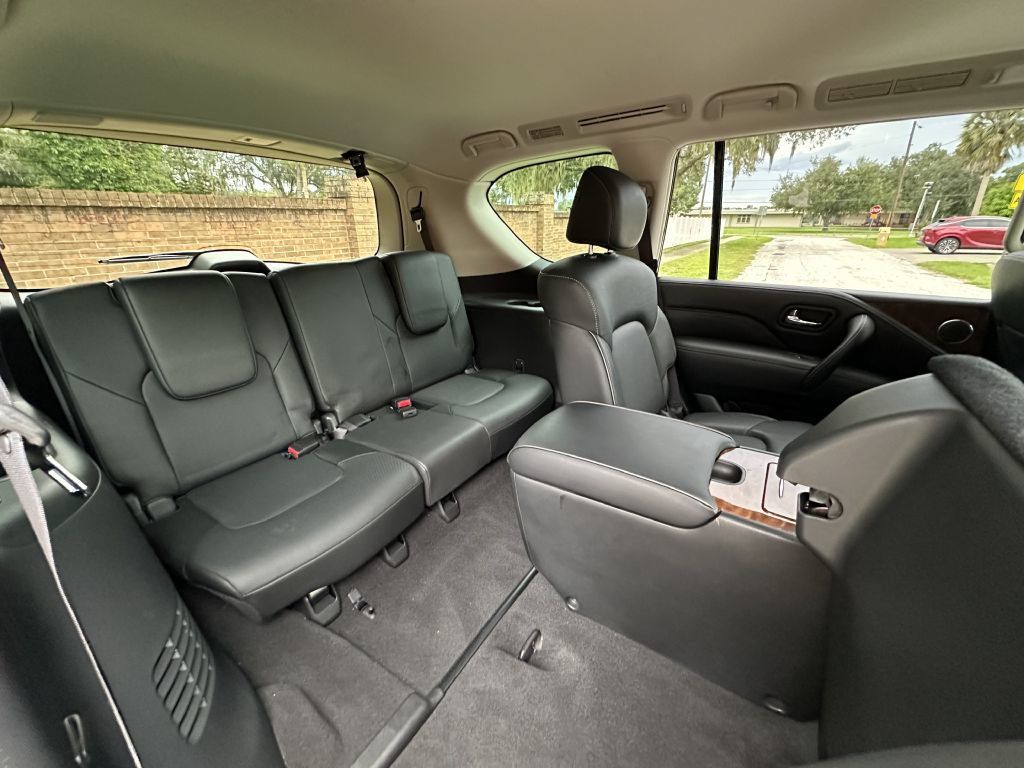 Used 2018 INFINITI QX80 2WD w/ Driver Assistance Package image 13