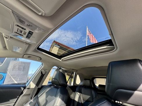 Used 2019 Toyota RAV4 XLE Premium w/ Advanced Technology Package AWD/4WD image 11