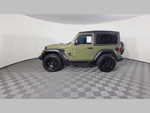 Used 2025 Jeep Wrangler Sport AWD/4WD image 49