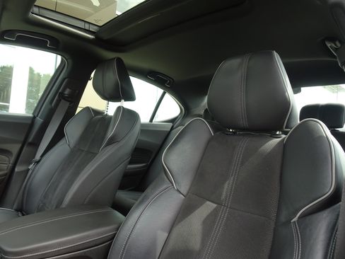 Used 2019 Acura TLX V6 w/ Technology & A-SPEC Pkg FWD image 10
