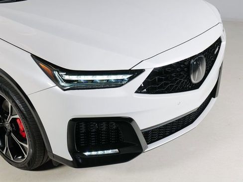 Used 2025 Acura MDX Type S AWD/4WD image 32