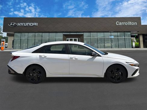 New 2026 Hyundai Elantra Sport FWD image 5